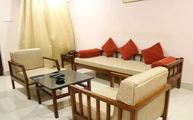 Hotel Ratna