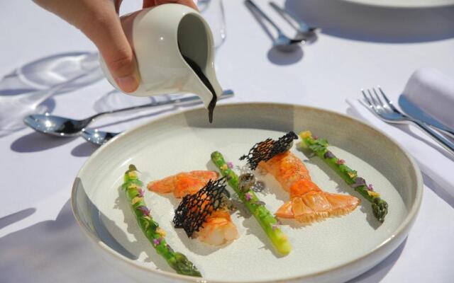 Chateau Des Fines Roches