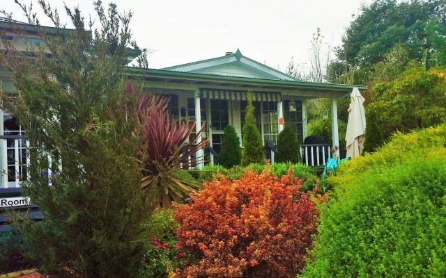 Hillside Bed & Breakfast