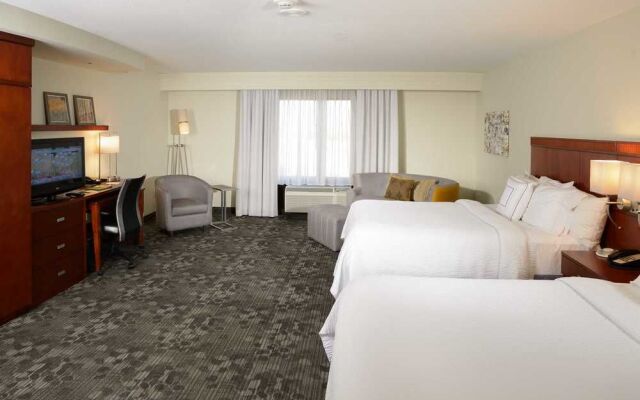 Courtyard Wichita at Old Town