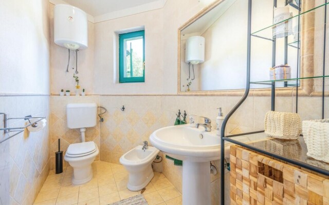 Amazing Home in Malinska With Wifi and 2 Bedrooms