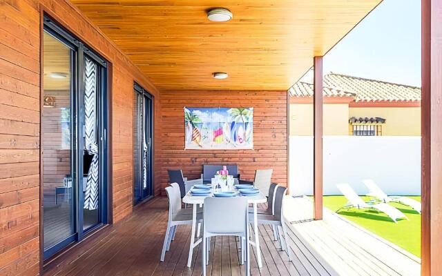 Chalet deluxe con piscina privada barbacoa y AC