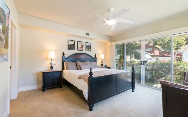 215 San Miguel 2 Bedroom Townhouse by Redawning