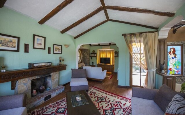 The Olive Tree Studios - Adults Only