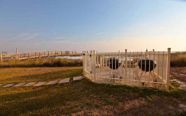 Destin on the Gulf By Holiday Isle