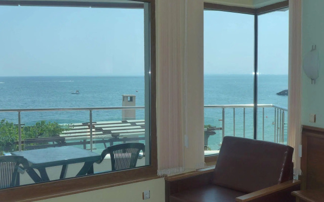 Petrov Family Hotel
