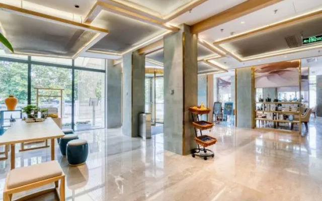 Meihao Lizhi Hotel (Hangzhou Longhu Zijingtian Street Sandun Subway Station Branch)