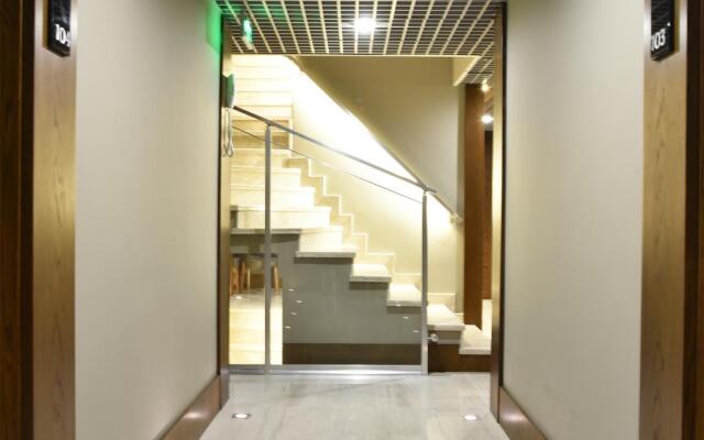 The Elegant Hotel