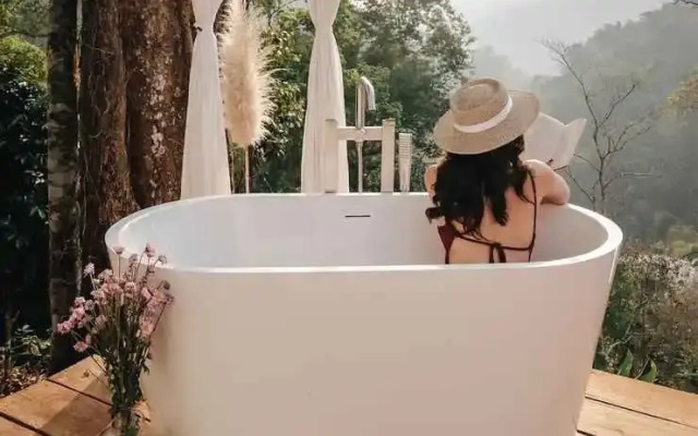 Reverie Camp