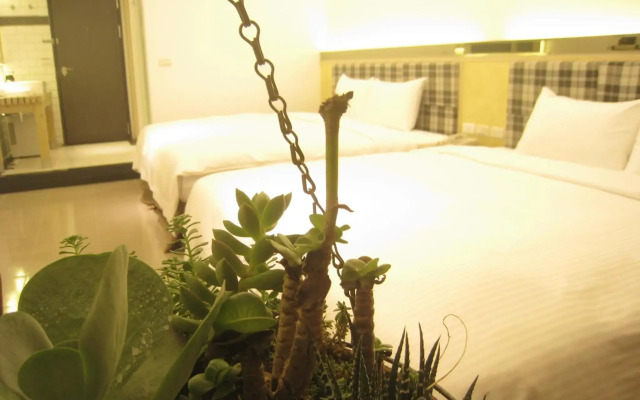 Formosa Boulevard Station Garden Hotel