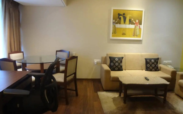Grand Mercure Vadodara Surya Palace Hotel