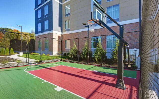 Homewood Suites by Hilton Edison Woodbridge