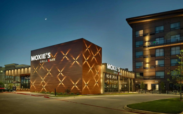Sandman Signature Plano - Frisco Hotel