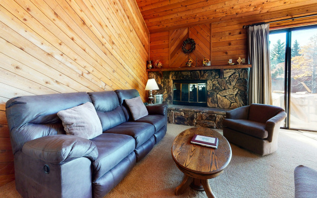 Snowflower #68 Condo