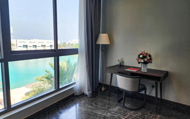 The Dragon Hotel & Resort & Sea Loft Chalets