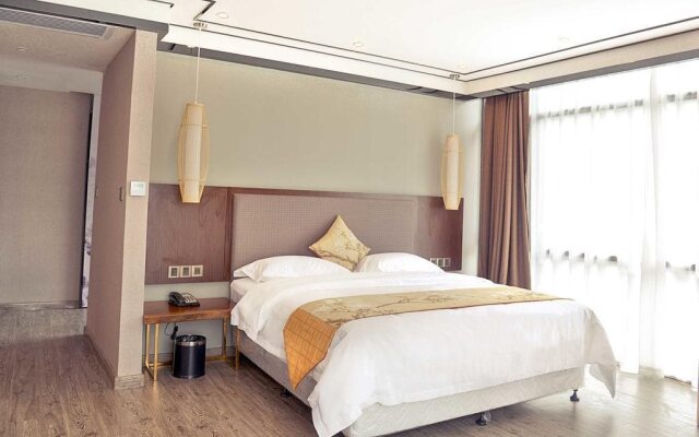 Indape Hotel