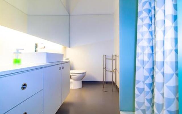 Modern Center Apartment 1F