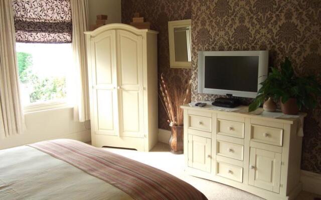 Staveley House BB