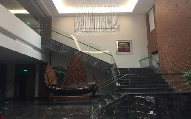 Yuanzheng Haiji Hotel