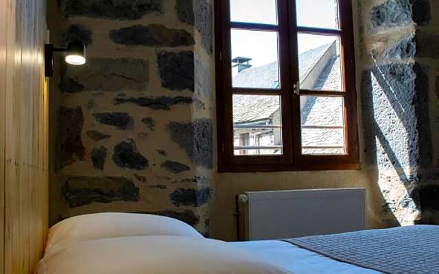 Hôtel Restaurant Le Bardière