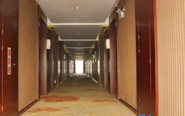 Lizhou Hotel