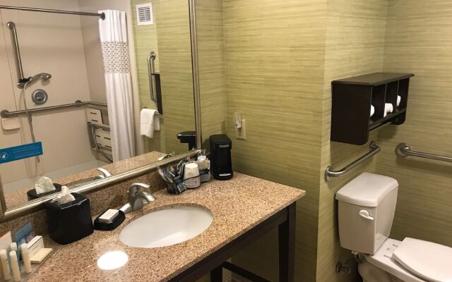 Hampton Inn Evansville/Airport