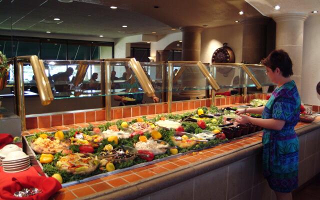 The Grand Tuscany Hotel