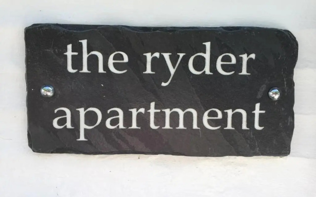The Cottles B&B/Holiday Apartments