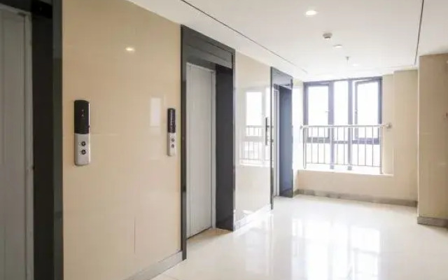 Aixi·Xiaozhu Serviced Apartment (Haikou Wanda Plaza)