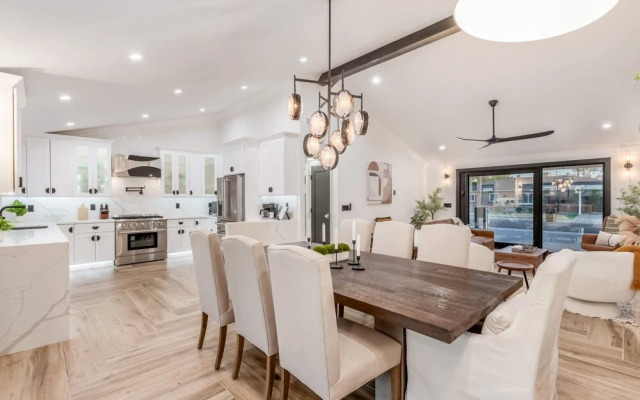 NEW The Kensington Custom Pool Al-fresco Living