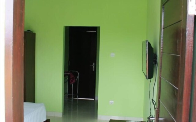 Puri Anyar Canggu Home Stay