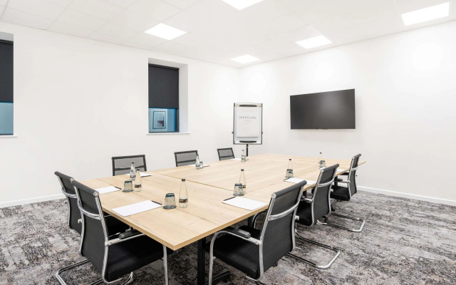 Mercure Newport Hotel