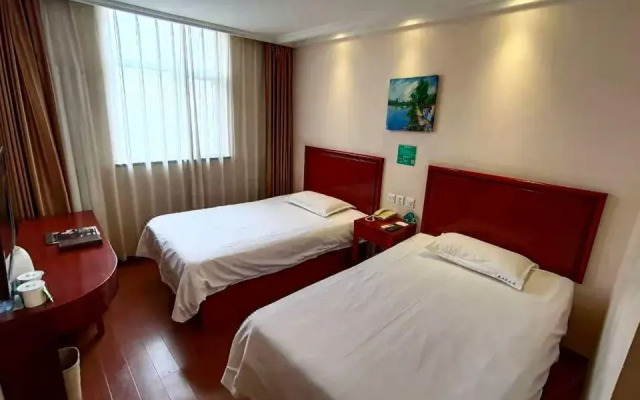 GreenTree Inn (Beijing Liangxiang Suzhuang Metro Station)