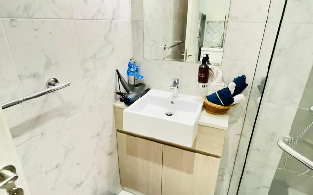 Elite Inn: Dania3 elegant studio with garden view