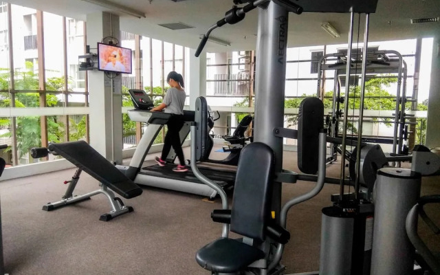 Simply Furnished Studio Apartment at Scientia Residence