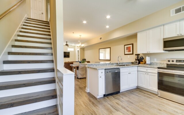 Spacious D'iberville Townhome Near Beach & Casino!