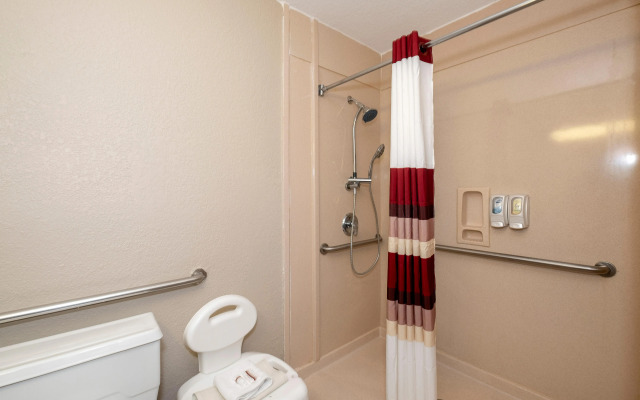 Red Roof inn Plus