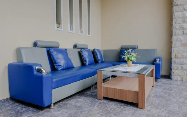 OYO 1024 Palem Asri Residence Syariah