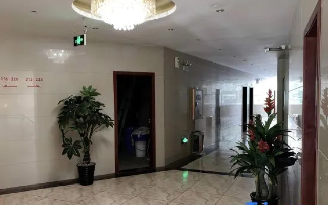 Chongqing Ruihao Business Hotel