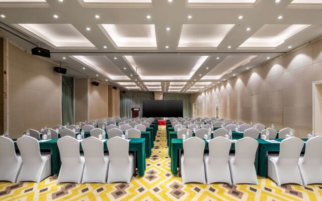 Ramada Encore Wyndham Nanning City Center