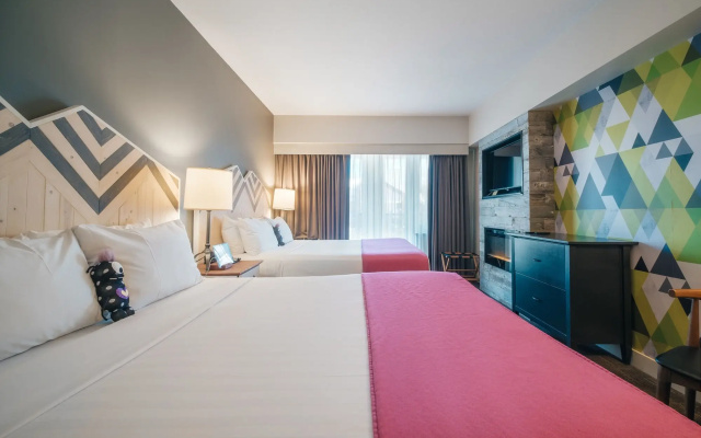 Summit Lodge Boutique Hotel