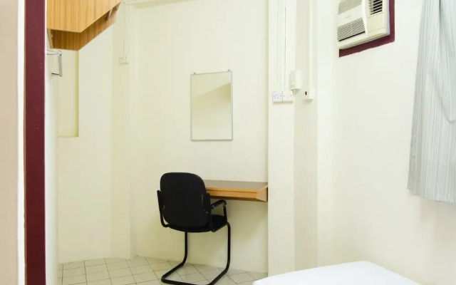 SPOT ON 89582 Evergreen Hotel