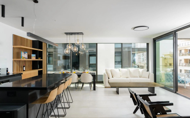 Wood Up by HolyGuest