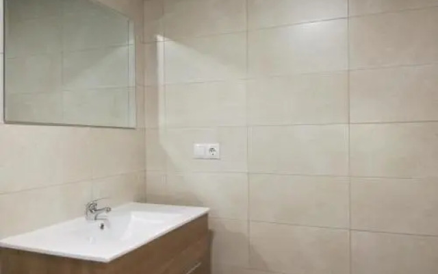 Beach sight 3 bedroom apartment