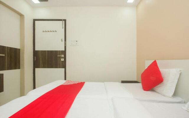 Hotel Nest In, Malad