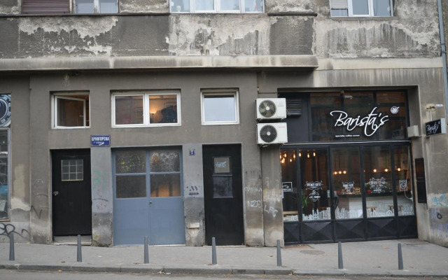 Sara-mala Apartments