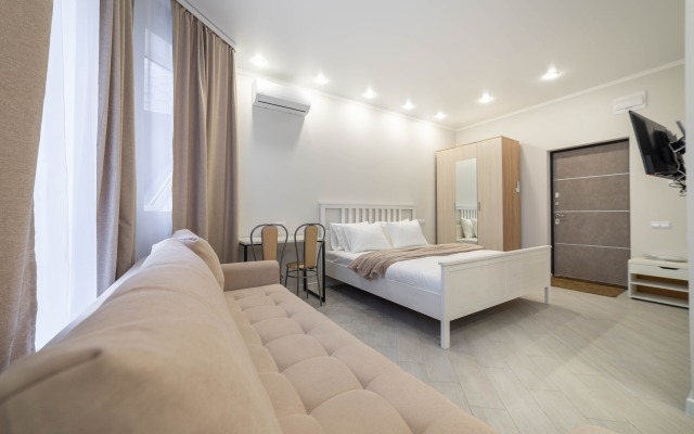 Delyuks na Pribrezhnoy 10 Deluxe Apartment