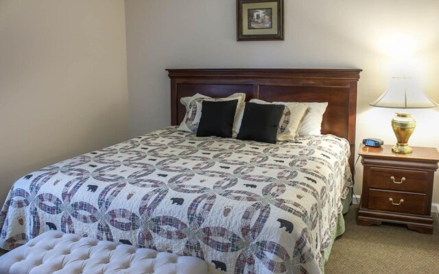 Whispering Pines 513