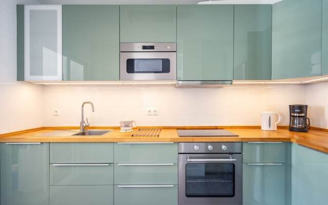 Excellent Apartment with Pool and View Ref 138
