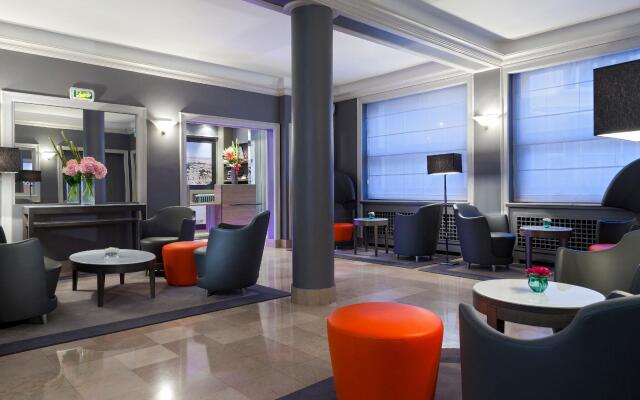 Timhotel Opera Blanche Fontaine